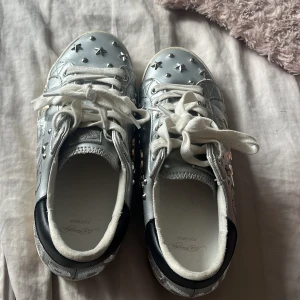 Skor  - Edhardy skor använt få gånger  