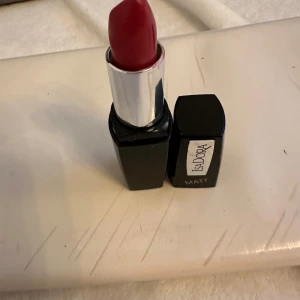 Läppstift  - Isadora matt rött