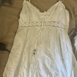 Gullig topp - Köpt från Vinted men den verkar var i god skick trots att den har använt