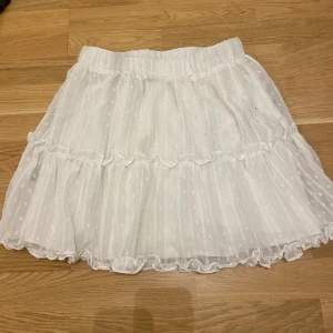 Vit kjol💖 - Fin vit kjol