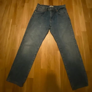 Woodbird jeans - Super bra skick. Använt dem några gånger och växt ur de så kan inte ha dem längre.
