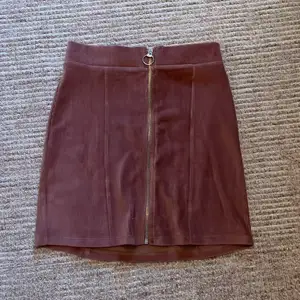 HELT OANVÄND kjol från Ginatricot 