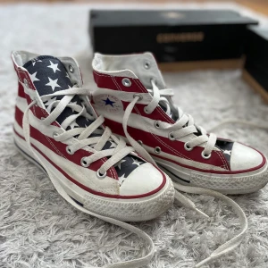 Converse - Coola converse i storlek 36, fint skick