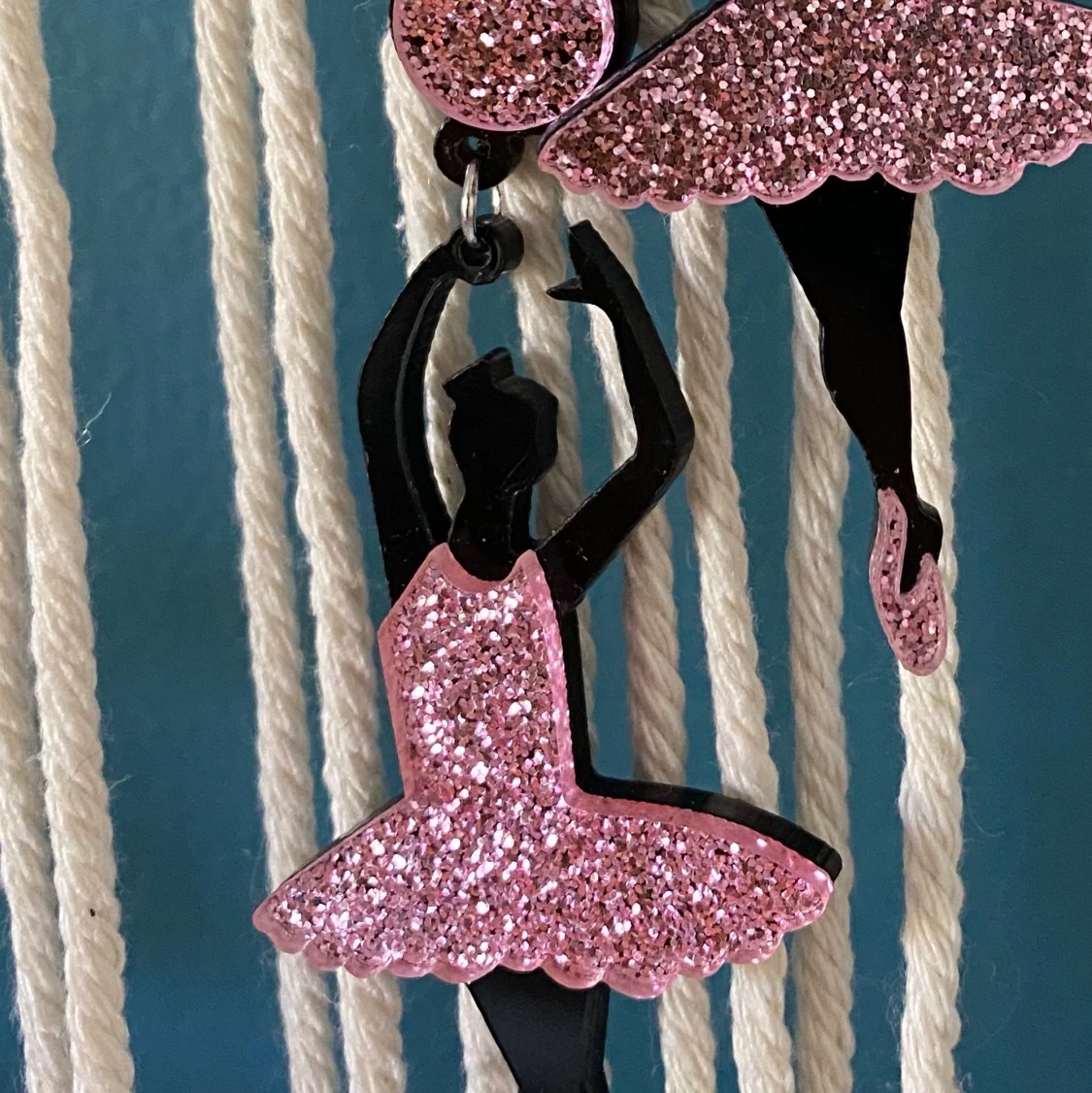 Fantastiska ballerina örhängen 💕 - 91