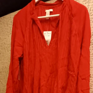 Röd tunika/kort klänning - Ej använd