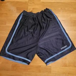 Basketshorts