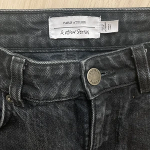 Jeans strl 26 - Köpt på second hand för 300kr, säljer för 150kr (frakt inräknat)