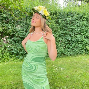 House of sunny dress  - Säljer min house of sunny dress , använd bara en gång. 