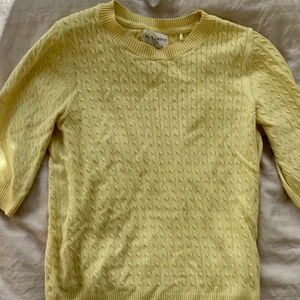 Gul stickad tröja! - Stickad tröja i gul! 