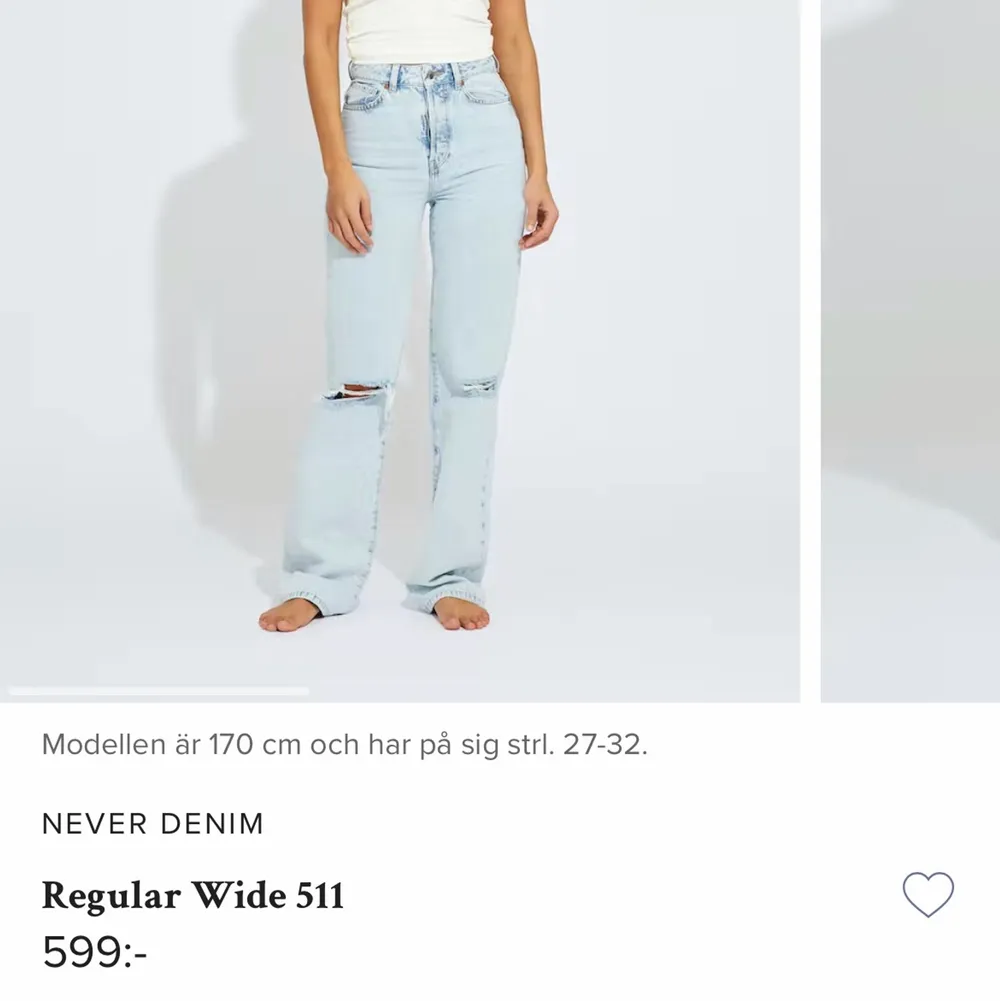 Helt nya jeans som jag inte använt men dem är jättefin❤️❤️❤️KAN MÖTAS UPP I UPPSALA eller posta, köpt för 600kr. Jeans & Byxor.