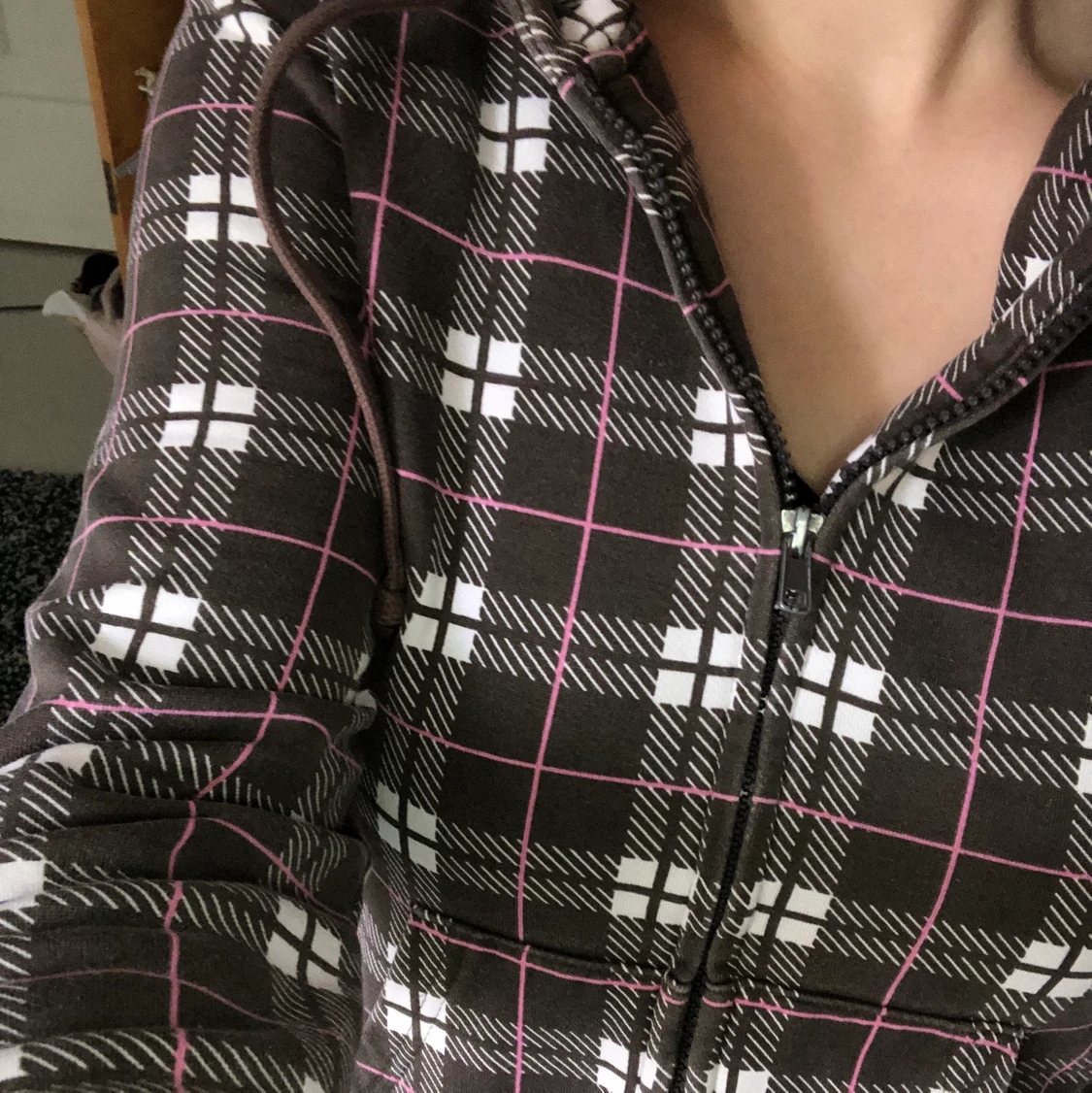 Rutig zip-up hoodie 🤎 - 90