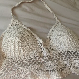 Virkad knyt topp - Knyt topp som jag köpt från shein. Tyvärr blev den för liten på mig, så fin!
