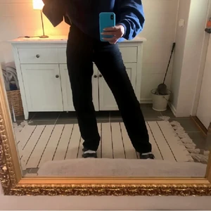 jeans  - super snygga jeans från nakd!! använda ett fåtal gånger💞💞
