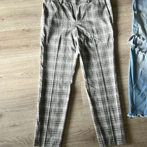 Kostymbyxor  - Storlek EUR 31