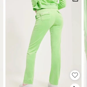 Juicy couture byxor - Använd: 1 gång. Efter jag testat dessa, var det inte rätt storlek för mig.