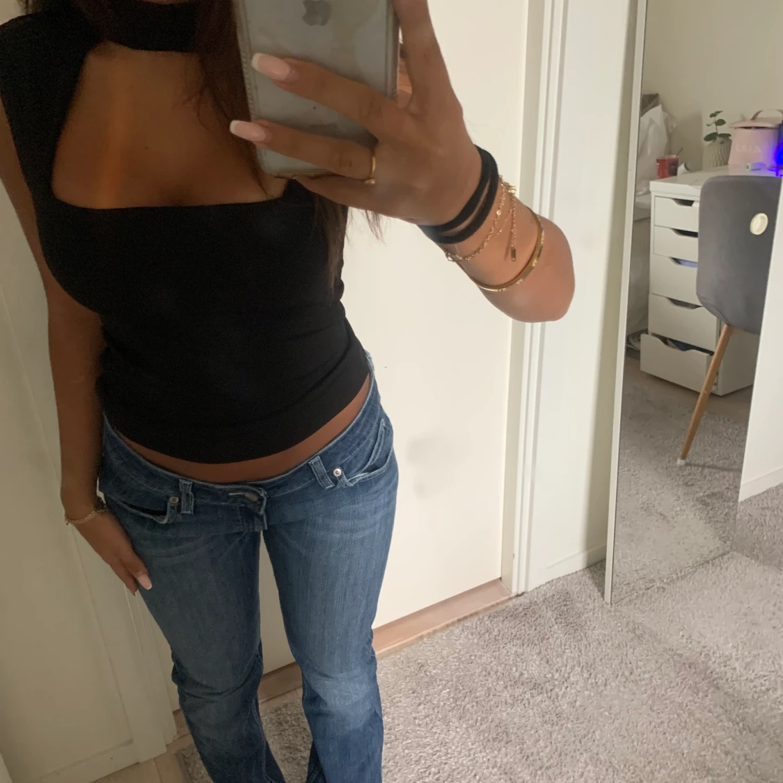 Lågmidjade bootcut/straight leg jeans