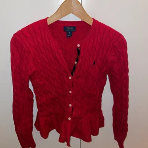 Ralph Laurent  - Jättefin kofta från Ralph Laurent, använd fåtal gånger. Strl XL för barn men sitter som en XS/S på vuxen. 