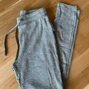 Gymshark tights XS - Finns att köpa på Sellpy.se!