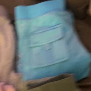 Juciy sätt - Säljer detta juciy sätt från aliexpress. Helt nytt har testat en gång. Inte tvättade eller nått så e i helt ny skick. Säljer för nypris. Säljer för dem e förstora för mig. Passar storlek S/Xs Hör av dig om du har några frågor❤️