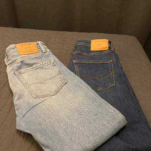 Mycket bra skick (Straight jeans)  300kr/st