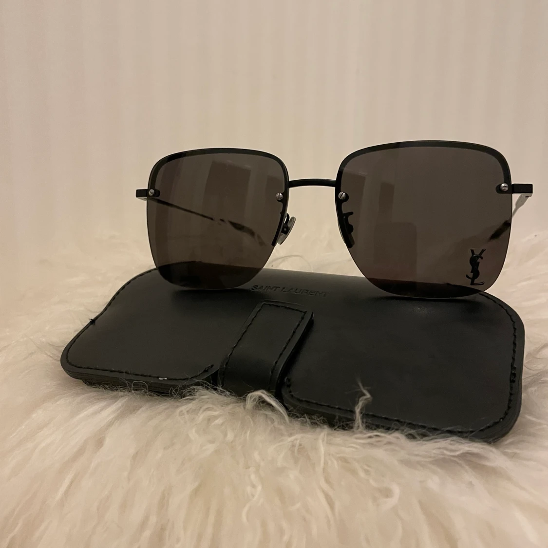 Ysl solglasögon  - 90