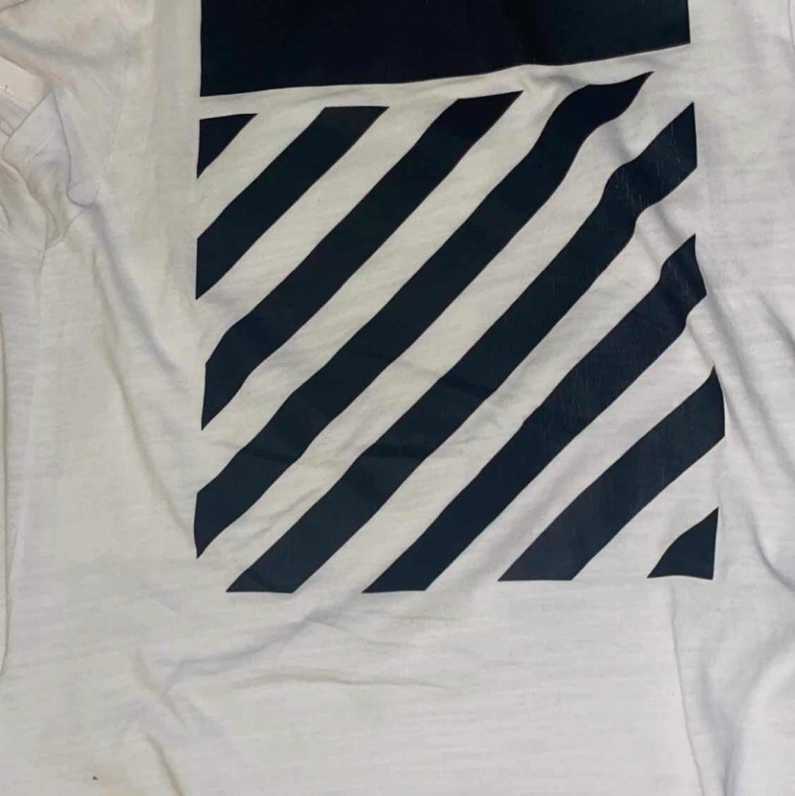 Off White Tshirt - 90