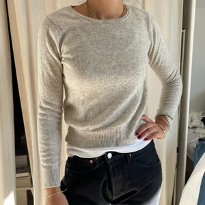 Kashmirtröja  - Skönaste plagget någonsin i 100% Kashmir 