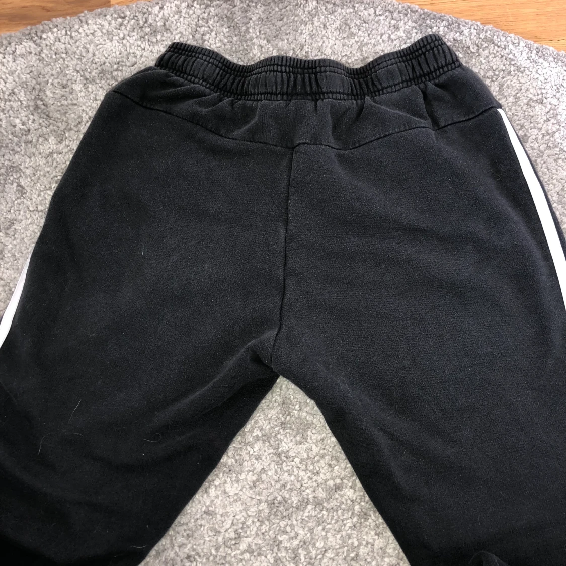 Adidas mjukisbyxor - 90