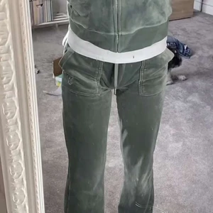 Juciy dress  - Hej jag använt den 3 gånger men vill ha nån annan färg! 