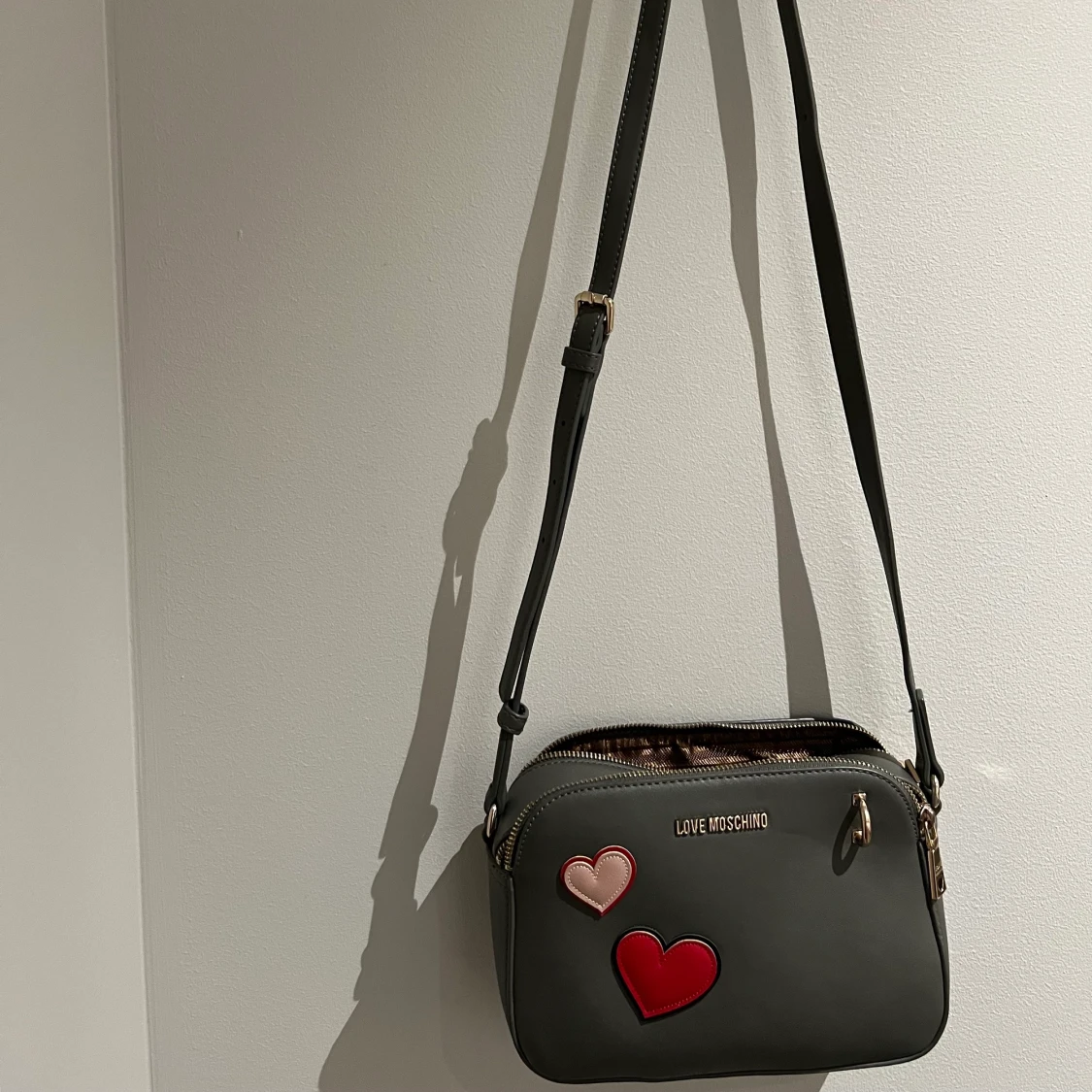 LOVE MOSCHINO väska