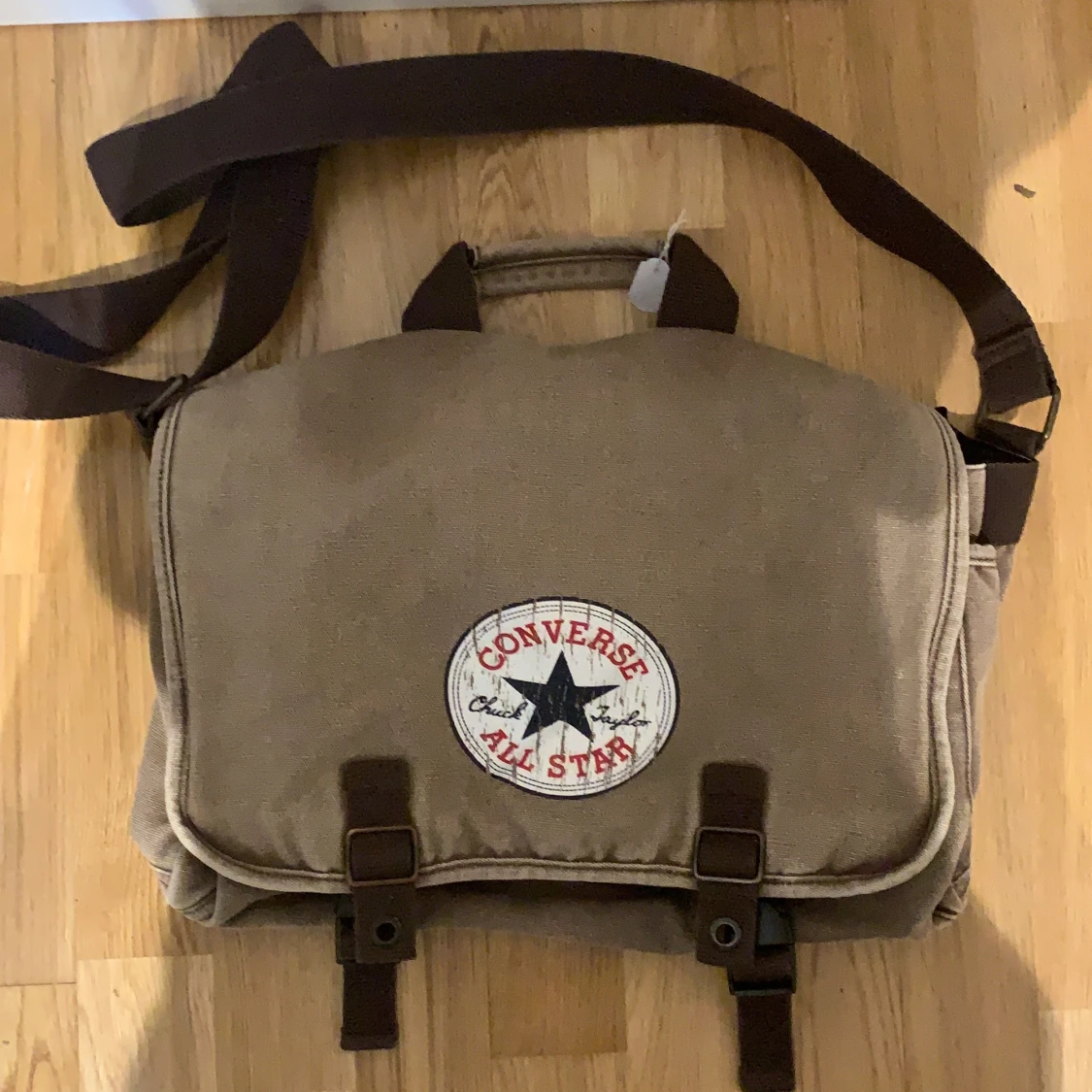 Converse axelväska - 90