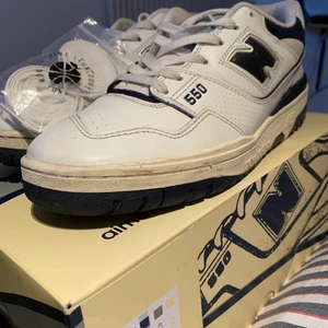 NEW BALANCE 550 X ALD - Säljer nb x ald skor, köpta på hypestein. Cond: 8,5/10