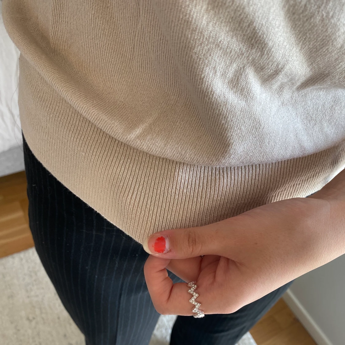 Finstickad tshirt beige stl S - 47