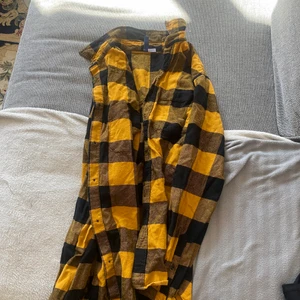 Skjorta - Flanell skjorta från hm