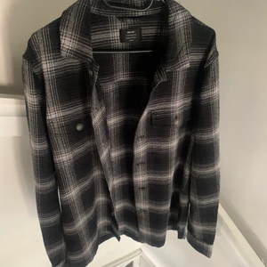 Neuw Stockholm jacka  - Storlek Small, helt oanvänd, säljer pga fel storlek