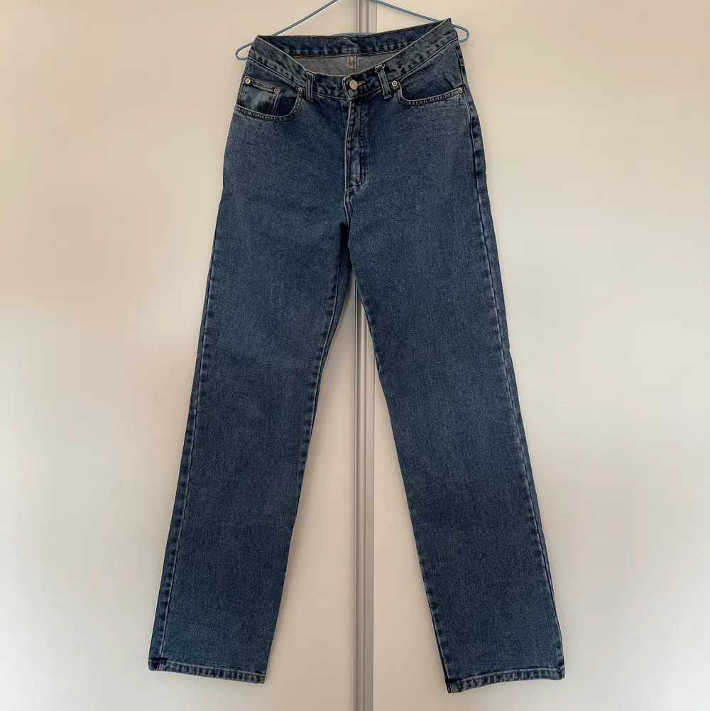 Jeans från Starwear i bra skick. Raka, långa. Storlek M/L.. Jeans & Byxor.
