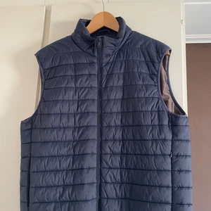 Zara väst - Zara väst i strl L, blå i bra condition, 8/10