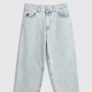 Polar Big Boy - Säljer nu mina polar big boy jeans på grund av att det inte är min still längre. Byxorna i sig är väldigt bekväma och ser inga problem med dom.  Kan mötas upp i eskilstuna.