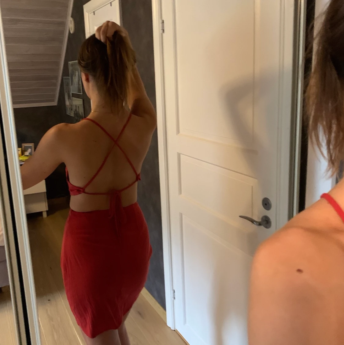 Helt ny röd klänning - 91
