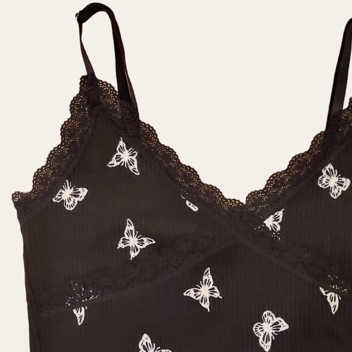 linne med spets från h&m 🕷 - 90