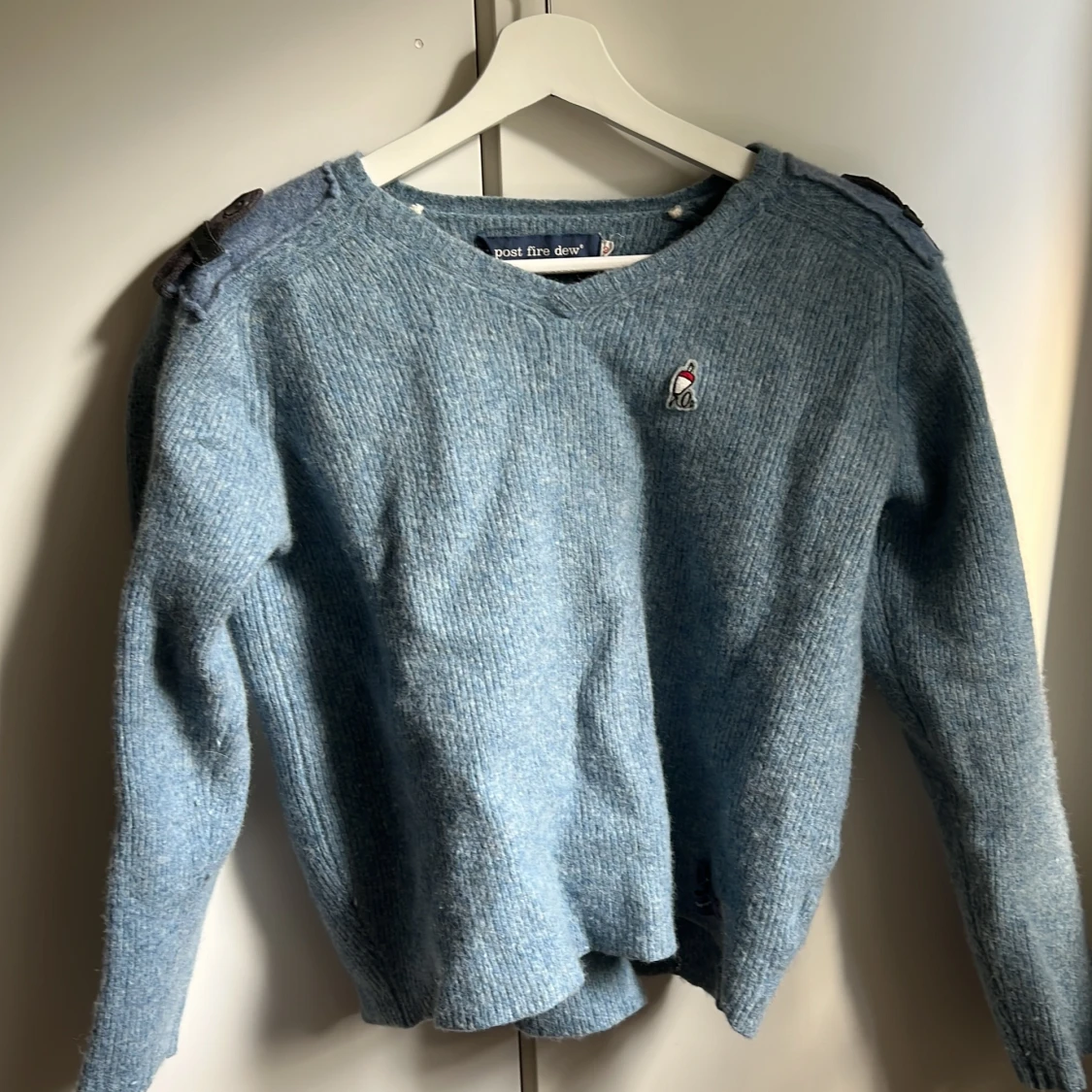 Ljus blå tröja - 91