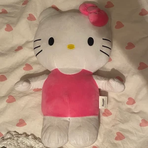 Hellokitty - SÅÅ STOR OCH MYSIG 😻