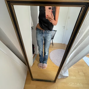 Acne jeans - Fina jeans från acne, köpta på sellpy 