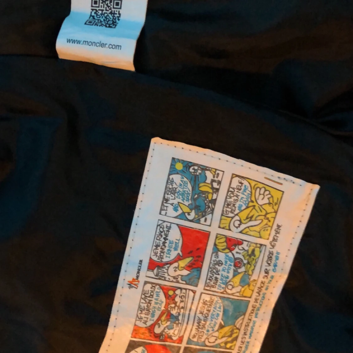 Moncler väst röd  - 91