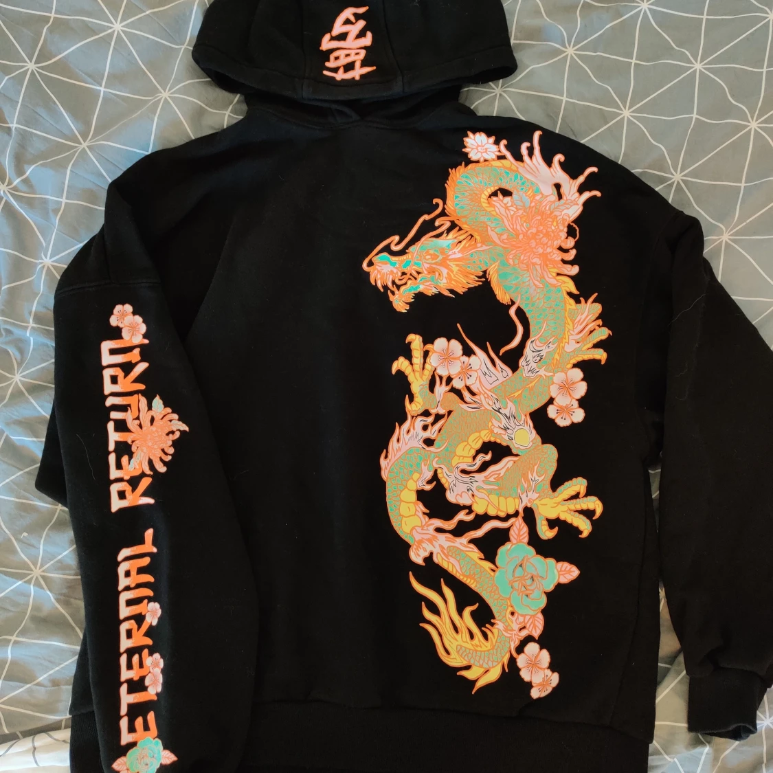 Bershka Dragonprint Hoodie