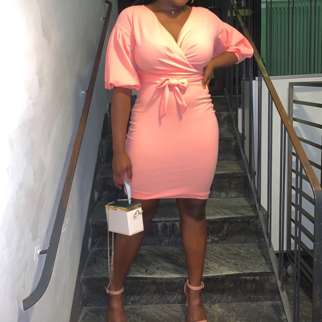 Festklänning från Boohoo size M