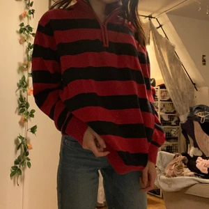 Tröja dressmann - Stickad röd/svart randig tröja från dressman, 2XL med dragkedja