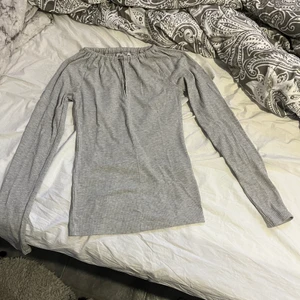 Tröja - Storlek S