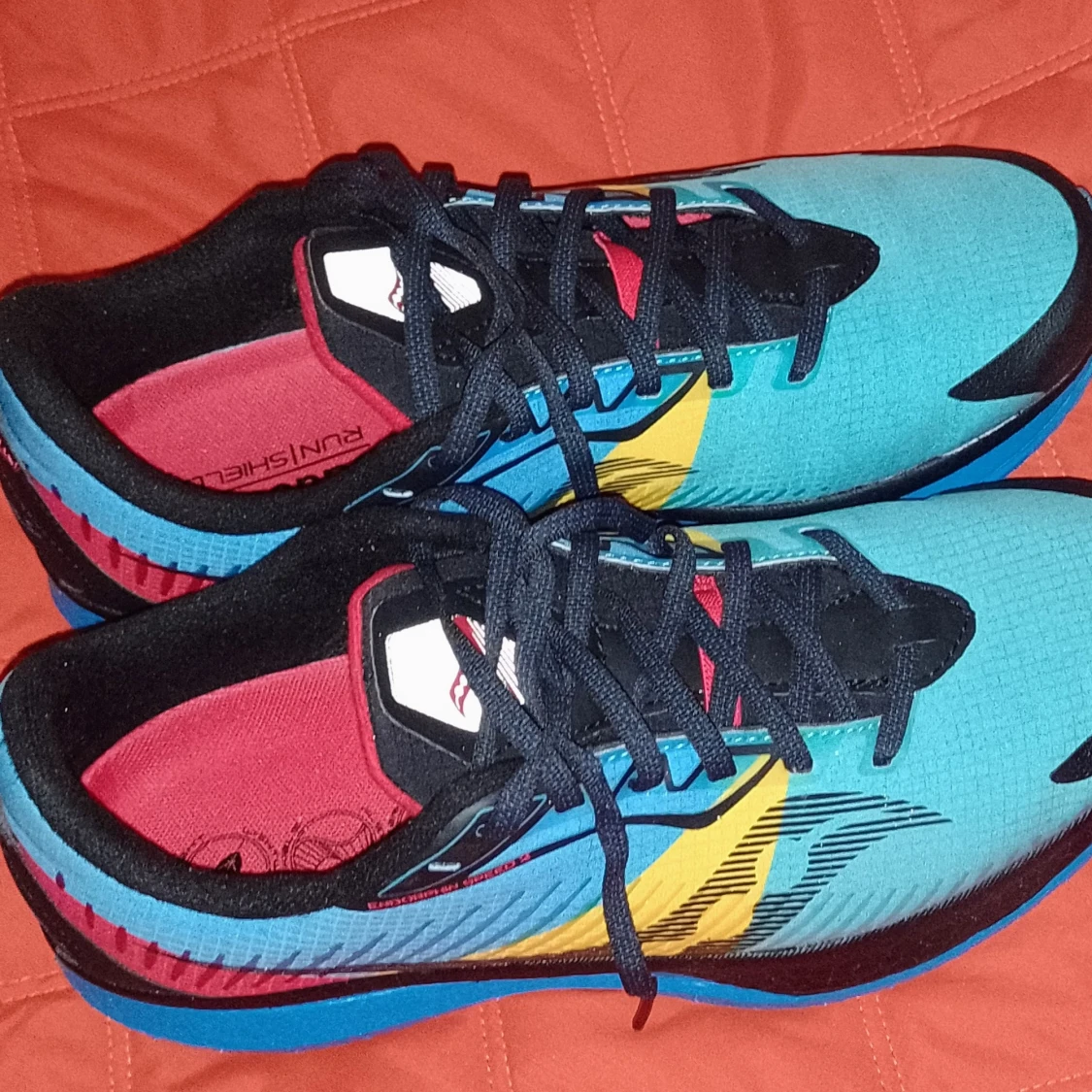 Saucony Endorphin Speed 2