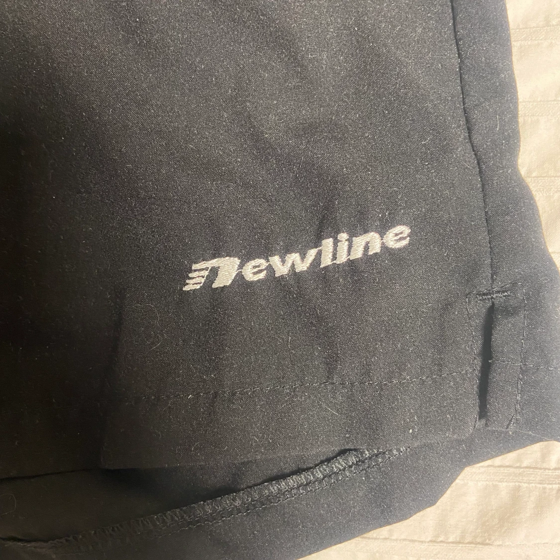 Svarta shorts, strl L  - 91